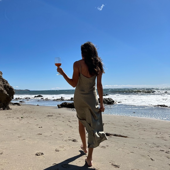 Show Me Your Mumu MIDI Dress - Picture 2 of 6